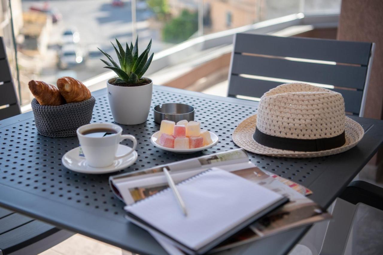 StayMela Apartments - Birkirkara Dış mekan fotoğraf